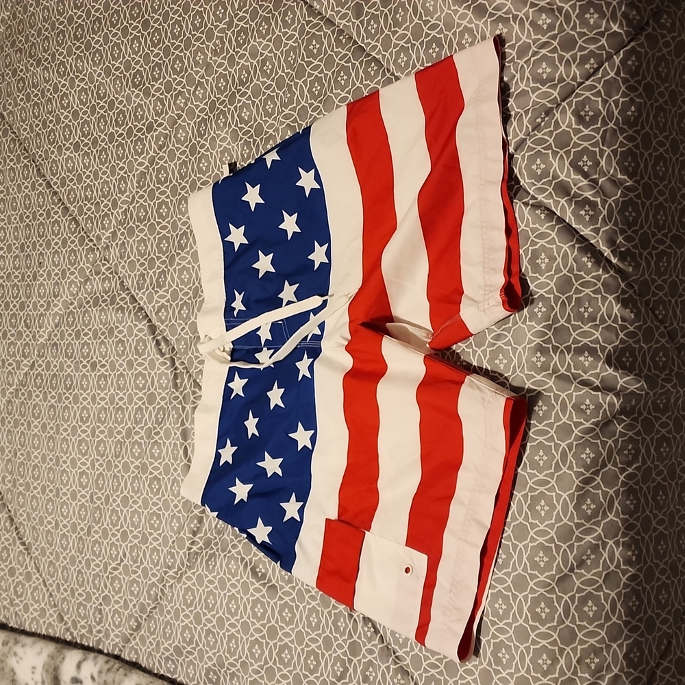 Mens Swim Trunk Board Shorts XL Brand New With Tag  Old Glory Stars & Stripes